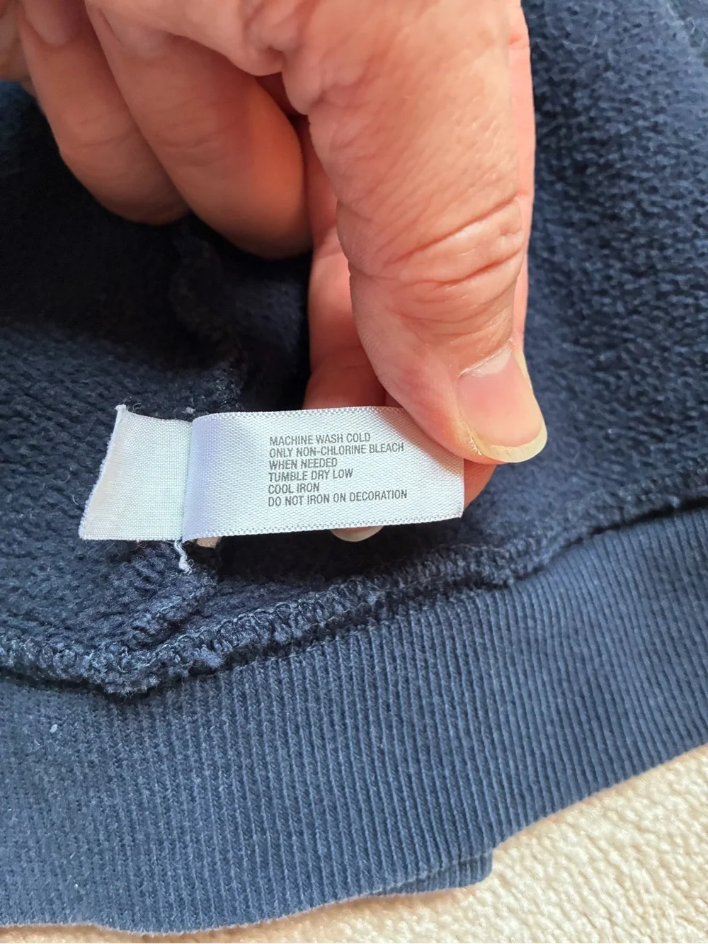 GAP navy gray